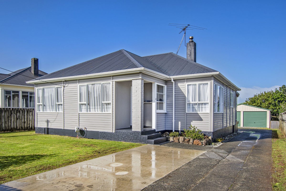 4 Killen Street, Kensington, Whangarei - Carousel 1