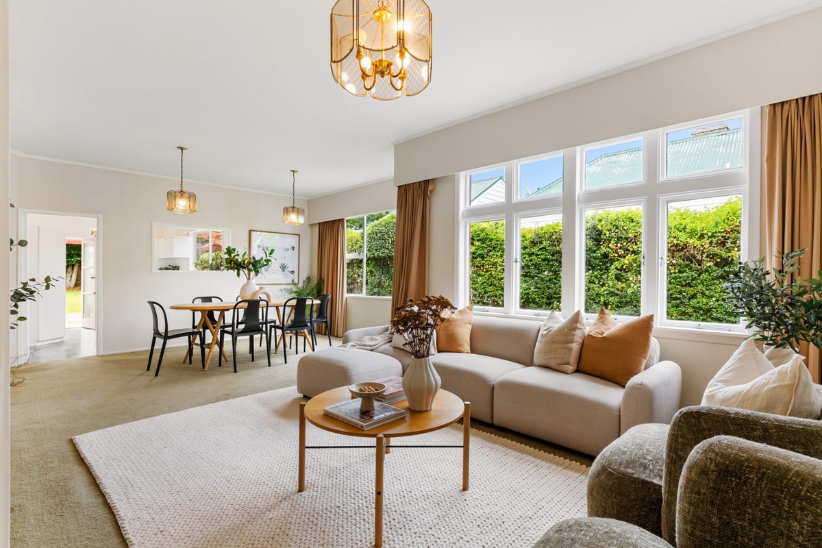 3 Saint Leonards Road, Devonport , Auckland - Carousel 2
