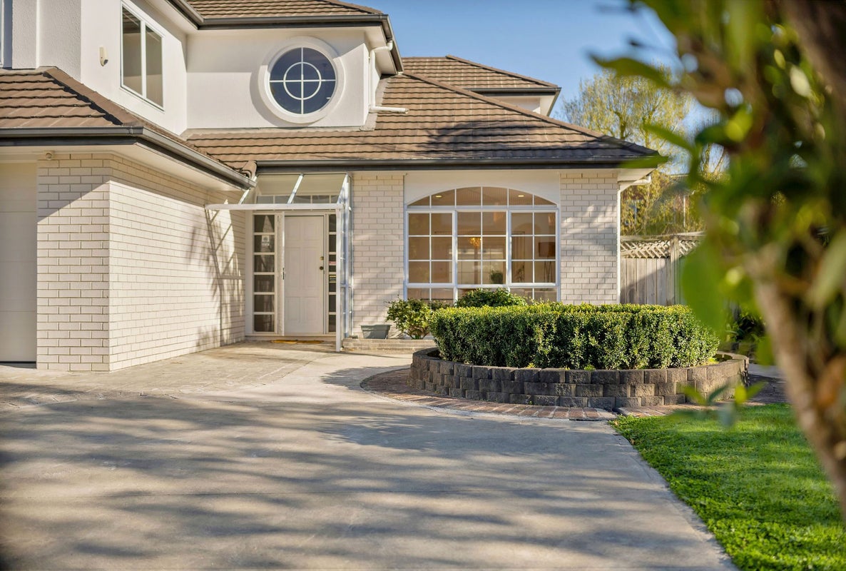 21 Santa Ana Drive, Dannemora, Auckland - Carousel 2