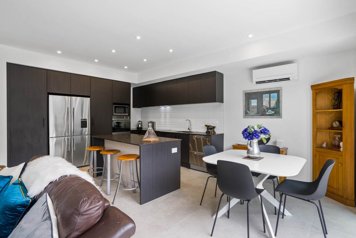 302 Jack Lachlan Drive, Beachlands, Auckland - Carousel 2