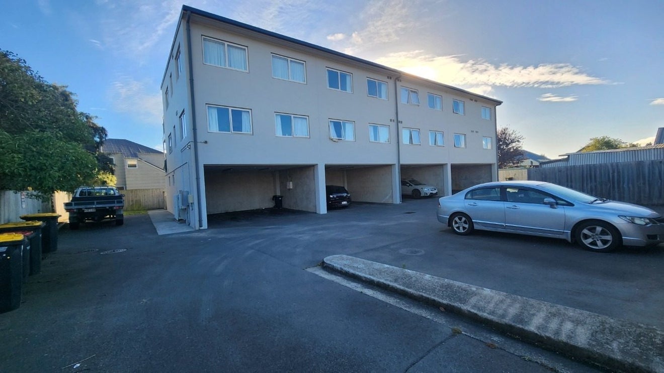 12/57 Charles Street, Waltham, Christchurch - Carousel 1