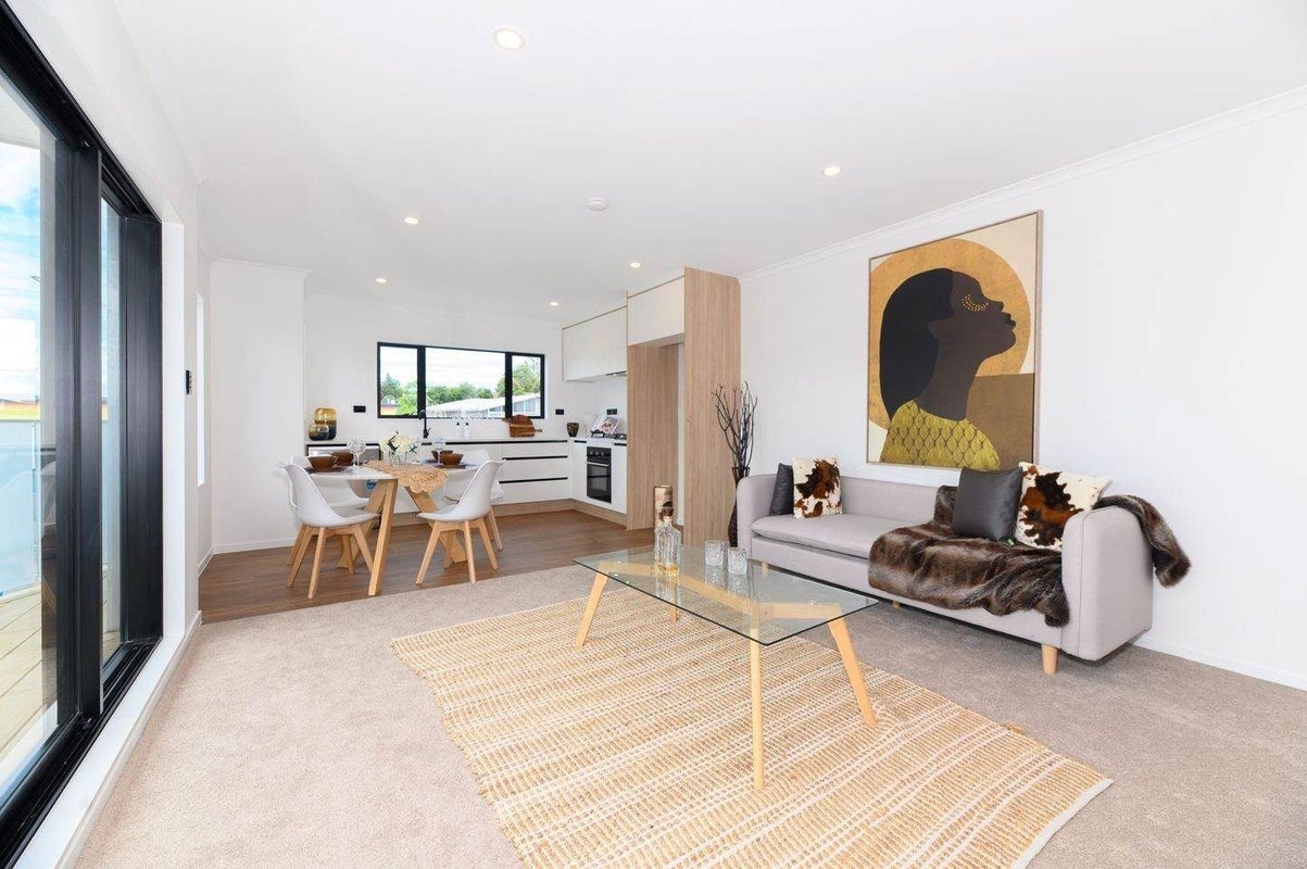 3/25 Griffen Park Road, Mount Roskill, Auckland - Carousel 1
