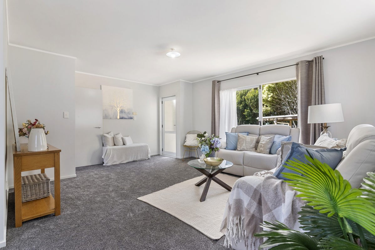1/27 Jutland Road, Manurewa, Auckland - Carousel 2