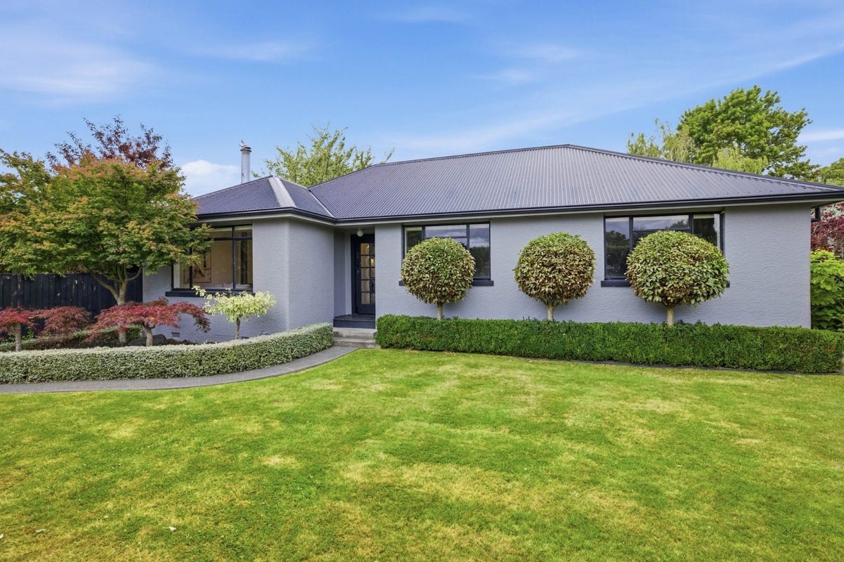 8 Ardmore Place, Bishopdale, Christchurch - Carousel 2