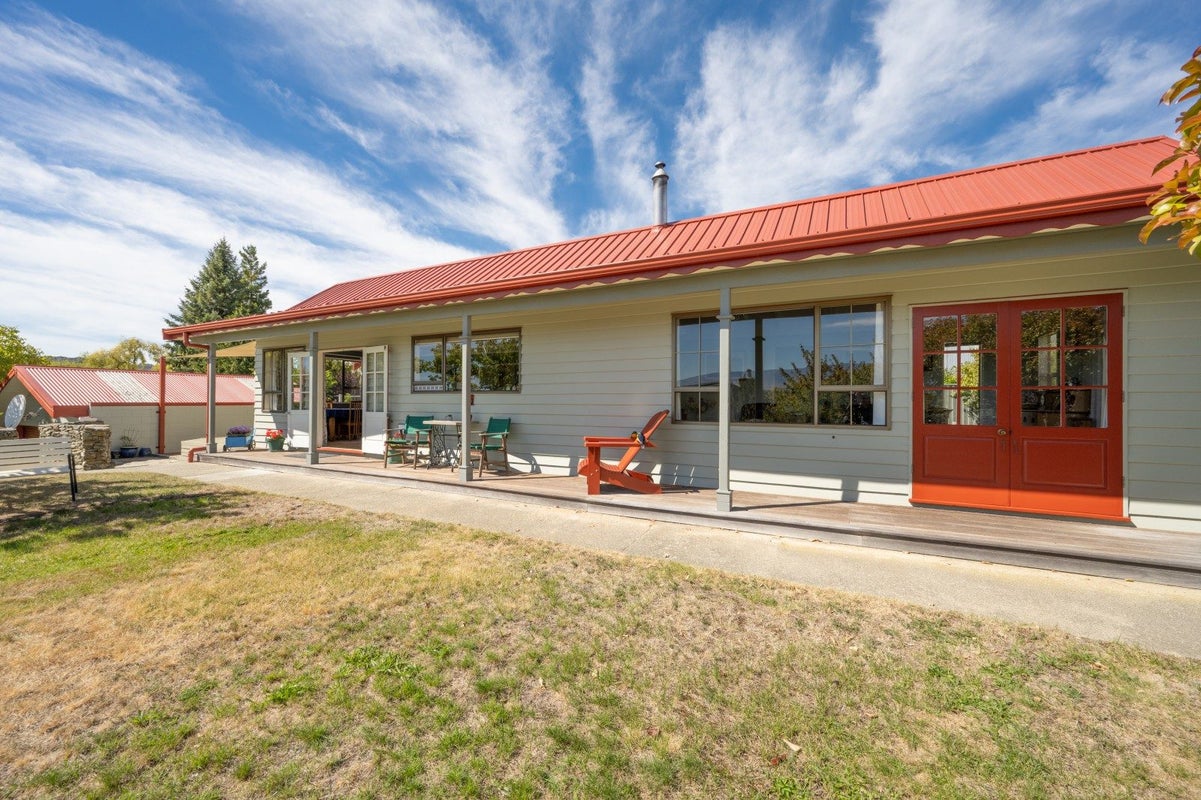 13 Lanes Road, Bridge Hill, Alexandra - Carousel 2