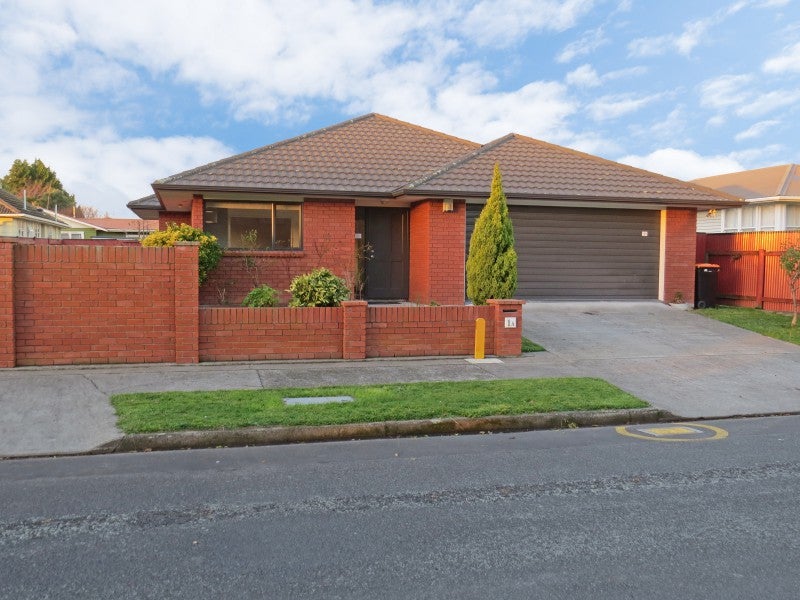 1A Newbury ST, Awapuni, Palmerston North - Carousel 1