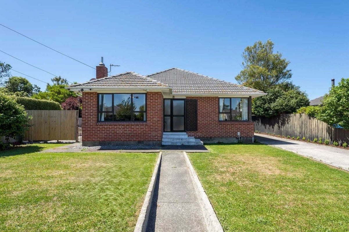 47 Wilton Crescent, Bishopdale, Christchurch - Carousel 1