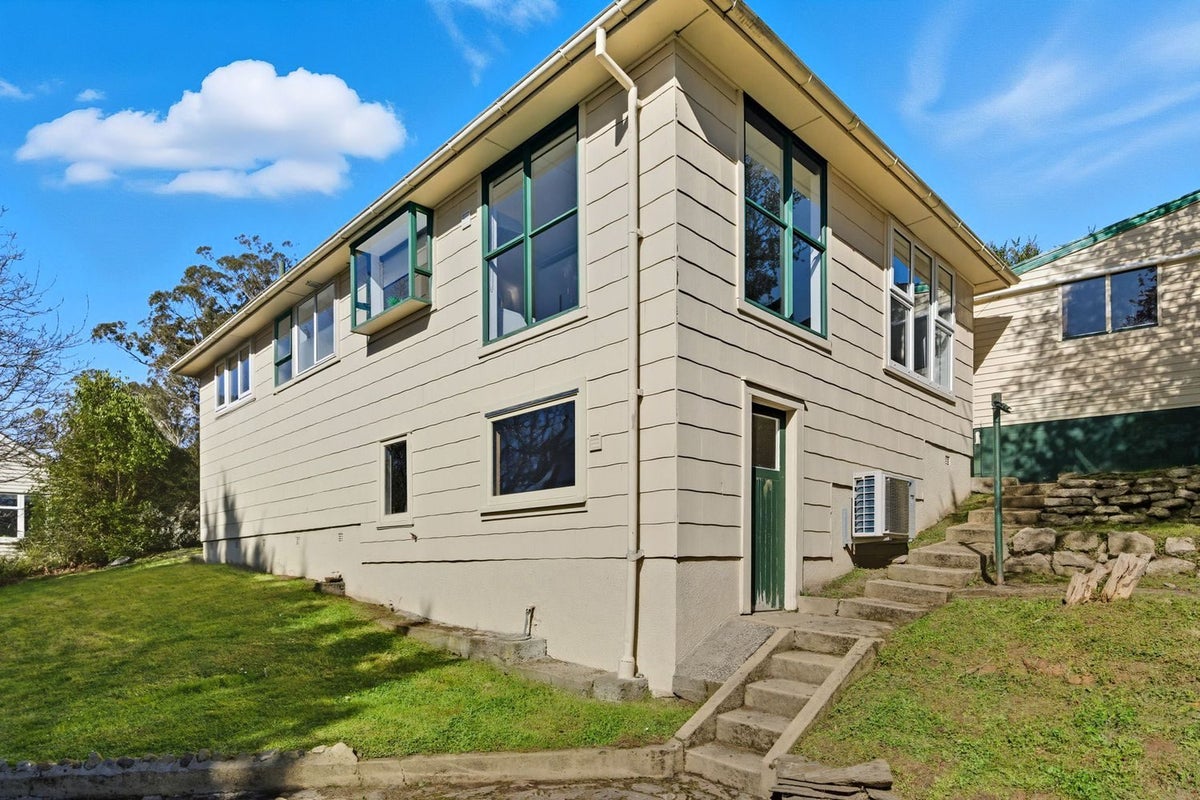 23 Cockerell Street, Brockville, Dunedin - Carousel 1