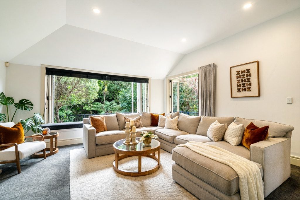 49 Glen Atkinson Street, St Heliers, Auckland - Carousel 2