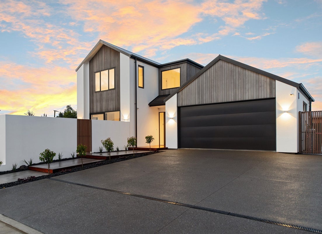 23 Nederland Avenue, Burwood, Christchurch - Carousel 1