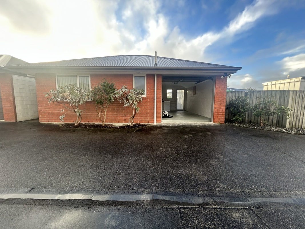 1/98 Derby Street, Westport, Westport - Carousel 1
