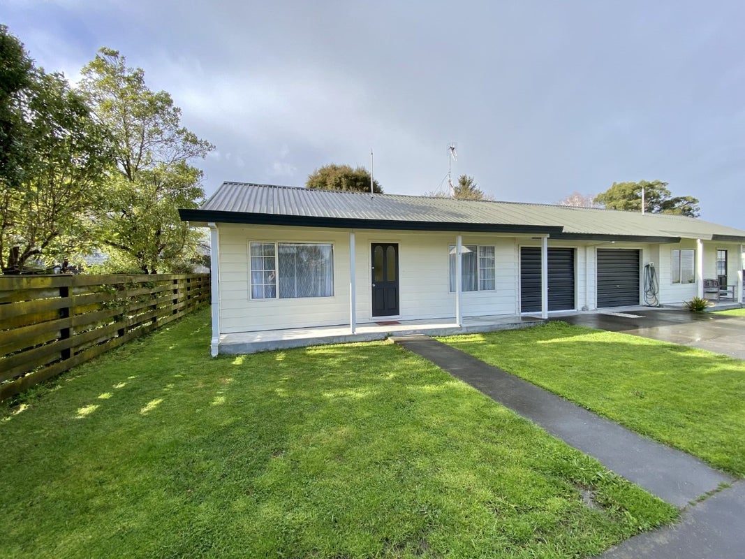 2/903 Lyell ST, Akina, Hastings - Carousel 1