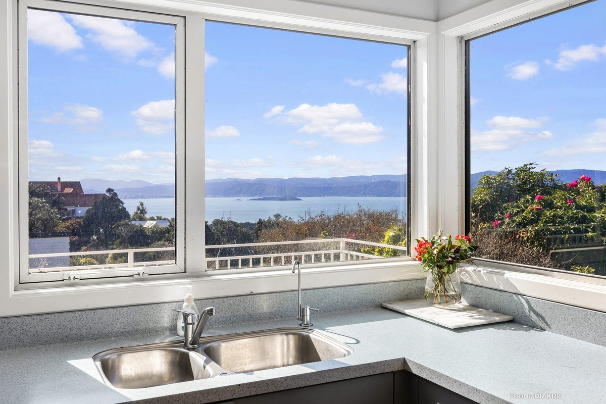 117 Messines Rd, Karori, Wellington - Carousel 2