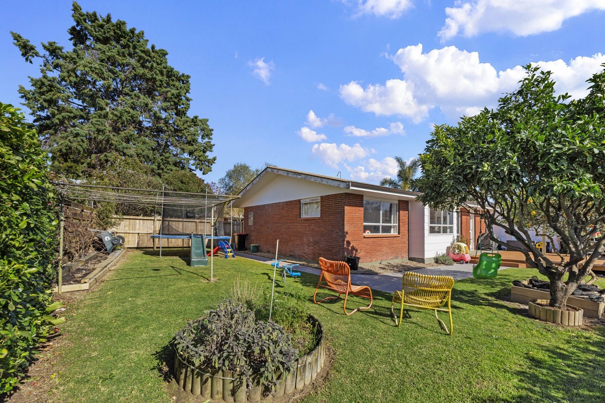 4 Lloyd Street, Parkvale, Tauranga - Carousel 2