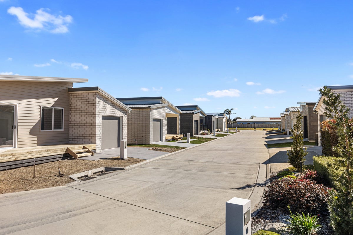 63 Riley Crescent, Papamoa Beach, Papamoa - Carousel 9