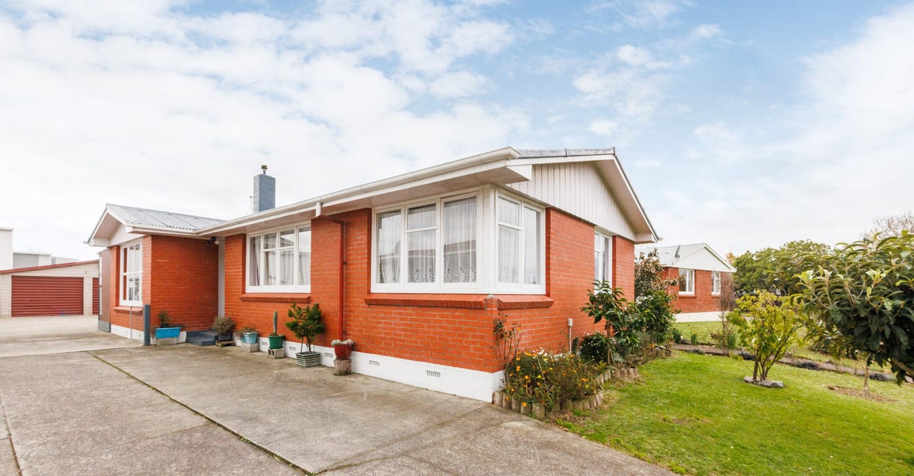 44 Rugby Street, Awapuni, Palmerston North - Carousel 1
