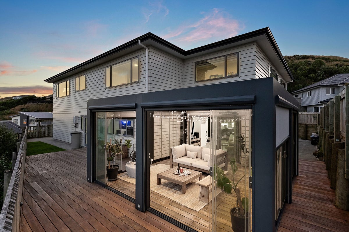 69 Mauldeth Terrace, Churton Park, Wellington - Carousel 2