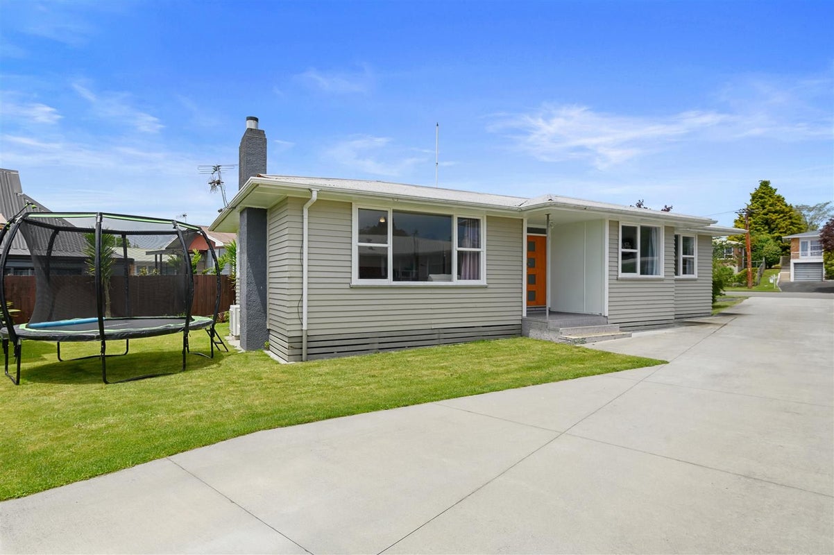 33A Rutland Street, Utuhina, Rotorua - Carousel 1