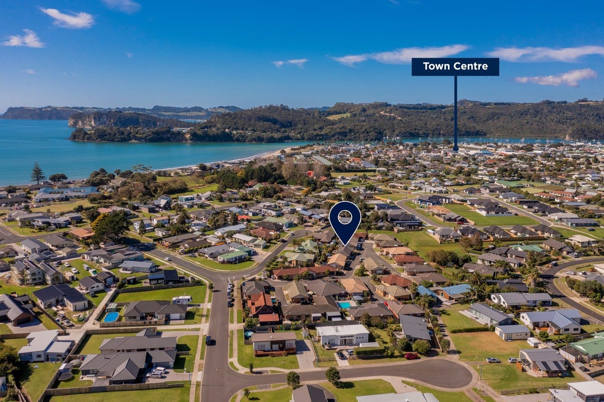 5/2 Mayfair Close, Whitianga, Thames-Coromandel, Waikato - Carousel 1