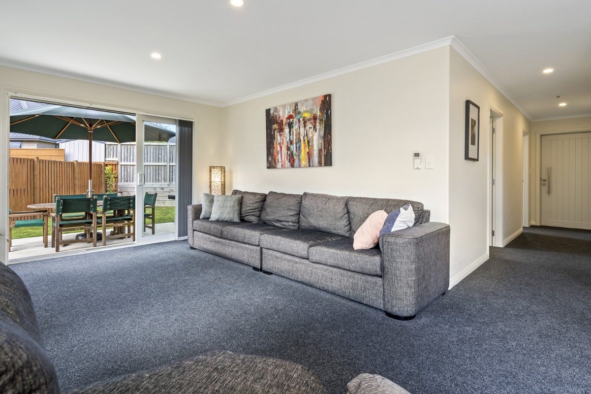 9 Clifford Close, Leamington, Cambridge - Carousel 2
