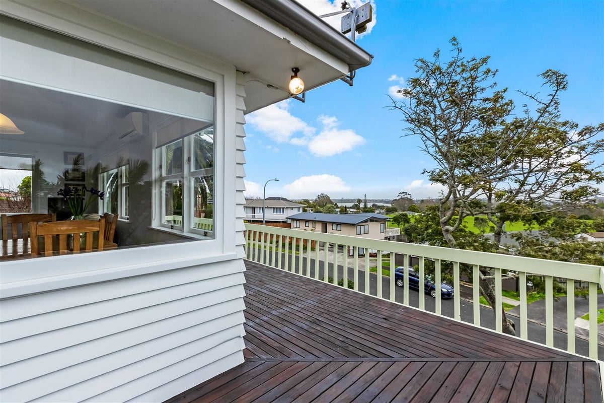 7 Elizabeth Street, Pakuranga, Auckland - Carousel 1