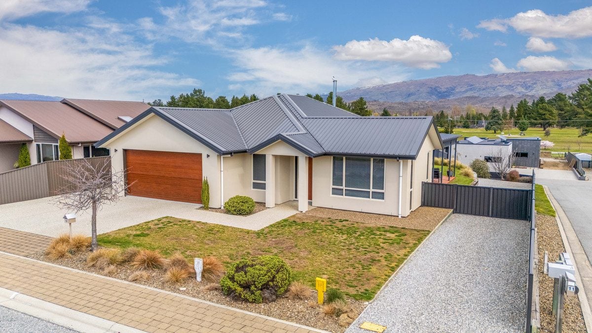 15 Houlahan Street, Clyde, Clyde - Carousel 2