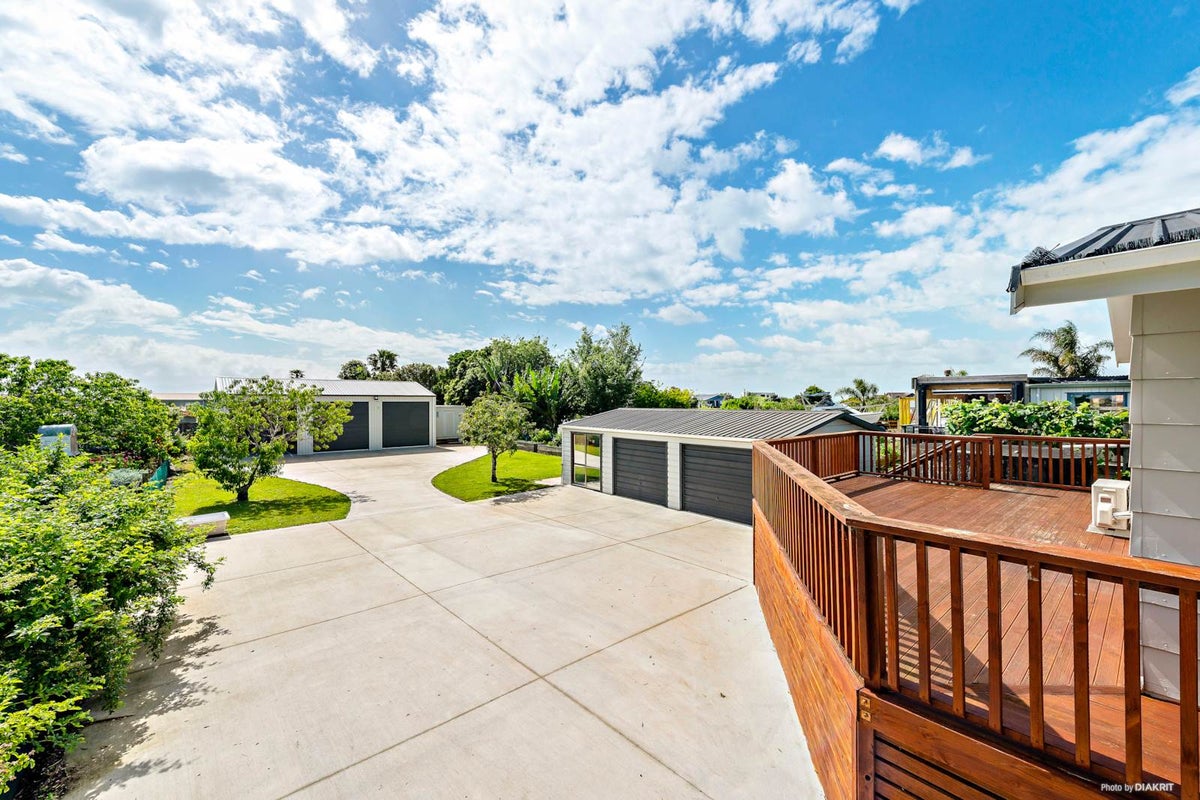 1168 East Coast Road, WHAKATIWAI, POKENO - Carousel 2