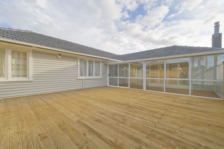 1/456 Glenfield Road, Glenfield, Auckland - Carousel 1