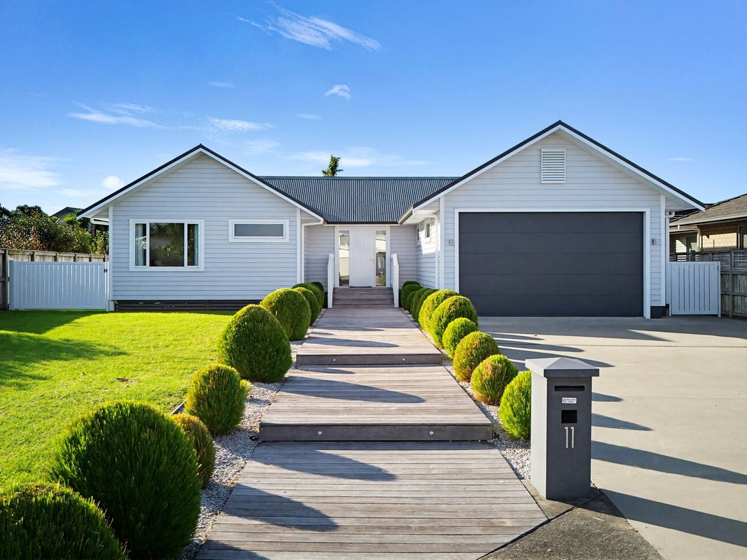 11 Motutere Place, Ohope, Ohope - Carousel 1