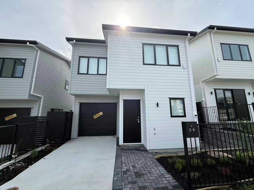 59 Whiteywood Street, Westgate, Auckland - Carousel 1