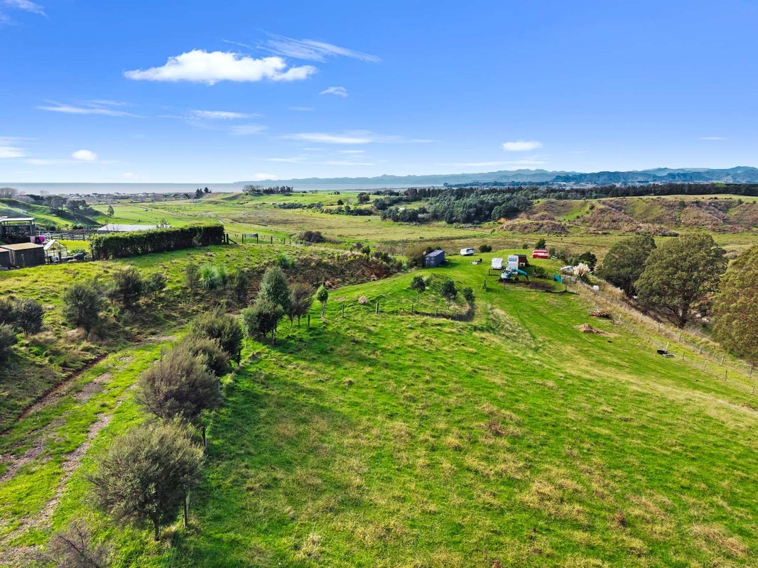233 Paerata Ridge Road, Waiotahe, Opotiki - Carousel 1