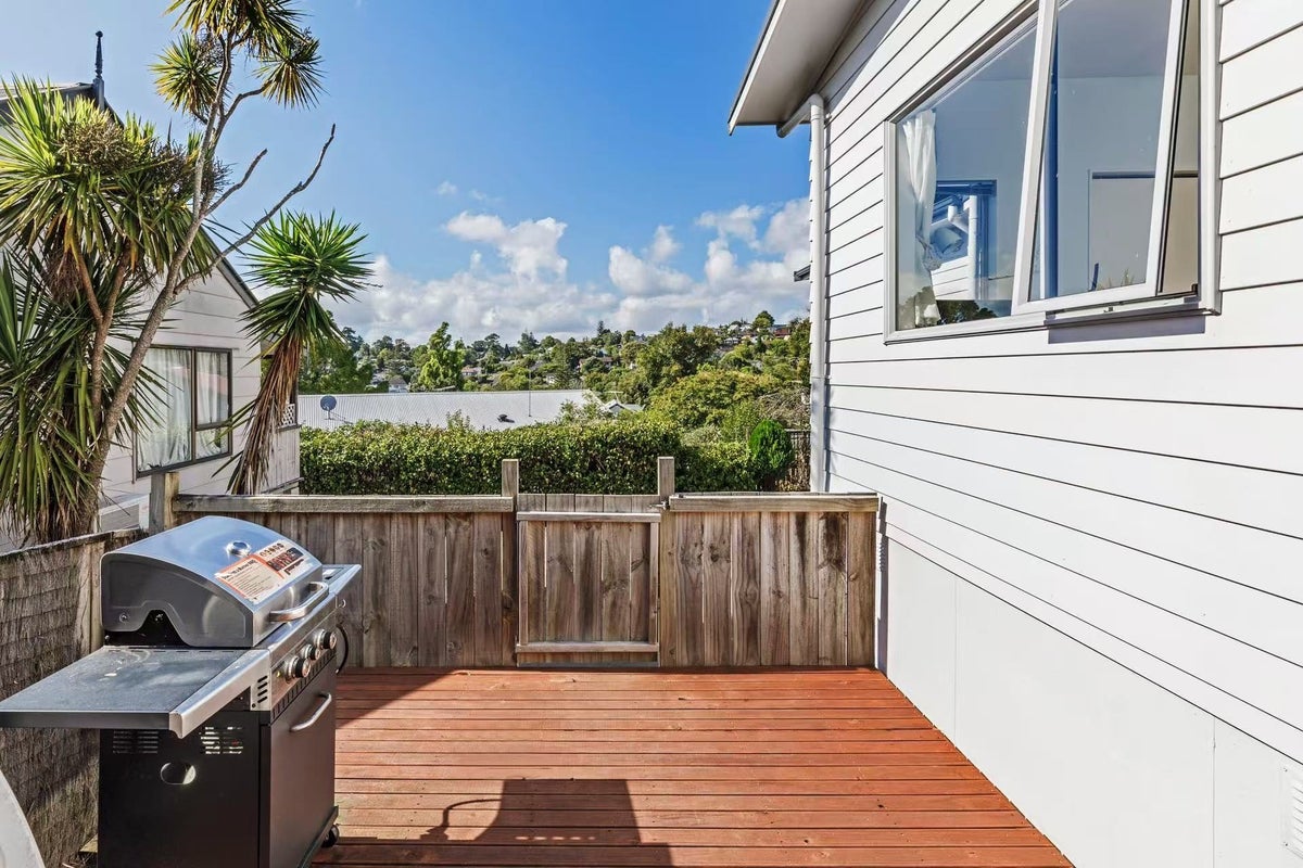 8A Foley Place, Torbay, Auckland - Carousel 17