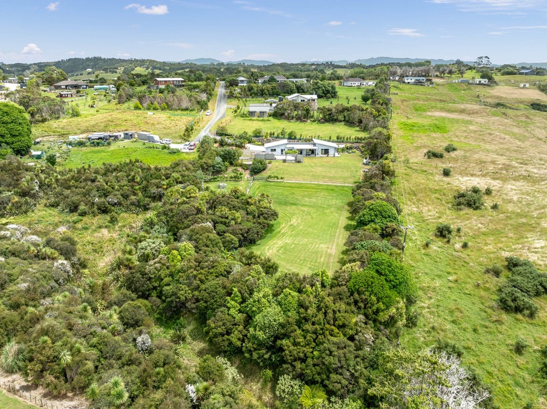 75 Devich Road, Wellsford - Carousel 1