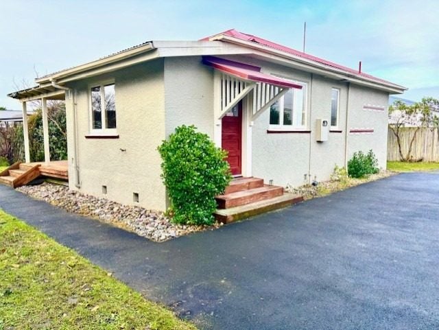 12A Usk Street, Oamaru, Oamaru - Carousel 1