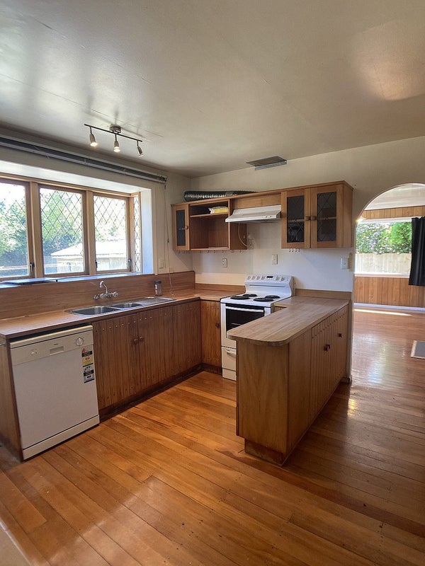 213 Withells Road, Avonhead, Christchurch - Carousel 2