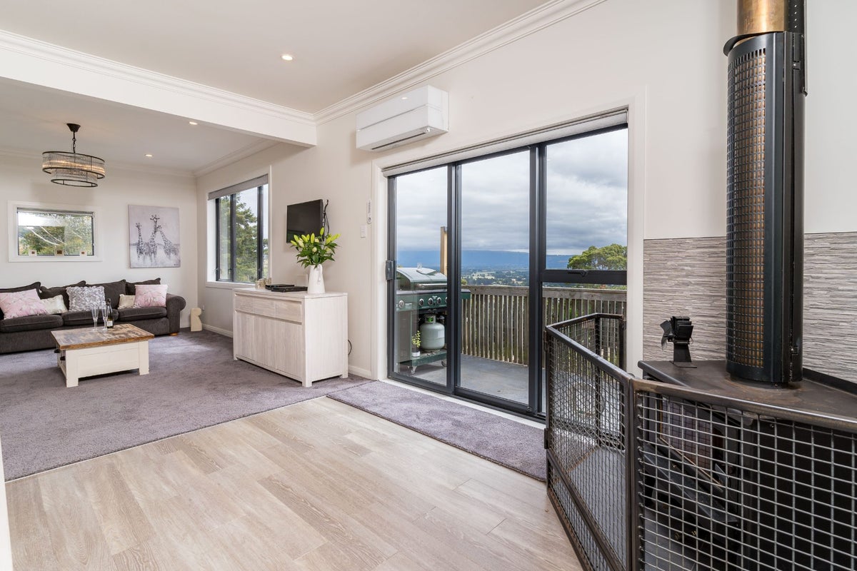 5 Chain Hills Road, Chain Hills, Dunedin - Carousel 1