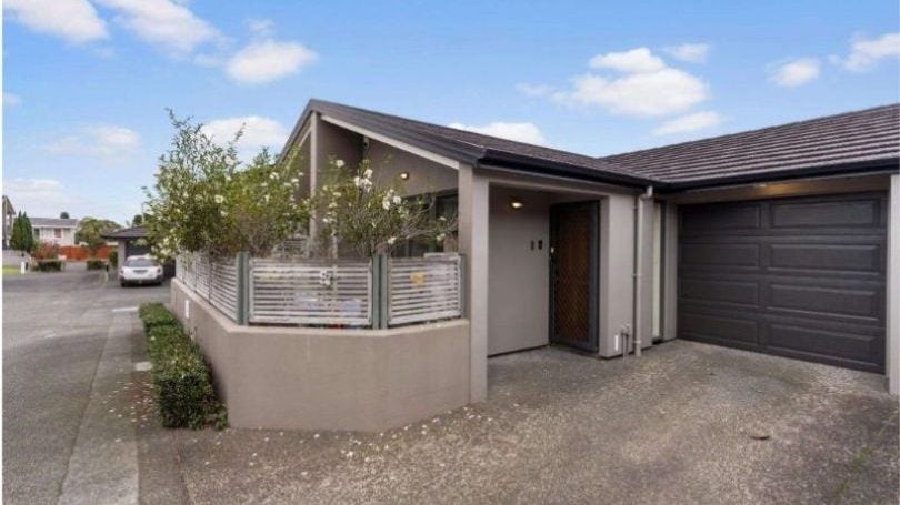 57/8 Landscape Road, Papatoetoe, Auckland - Carousel 1