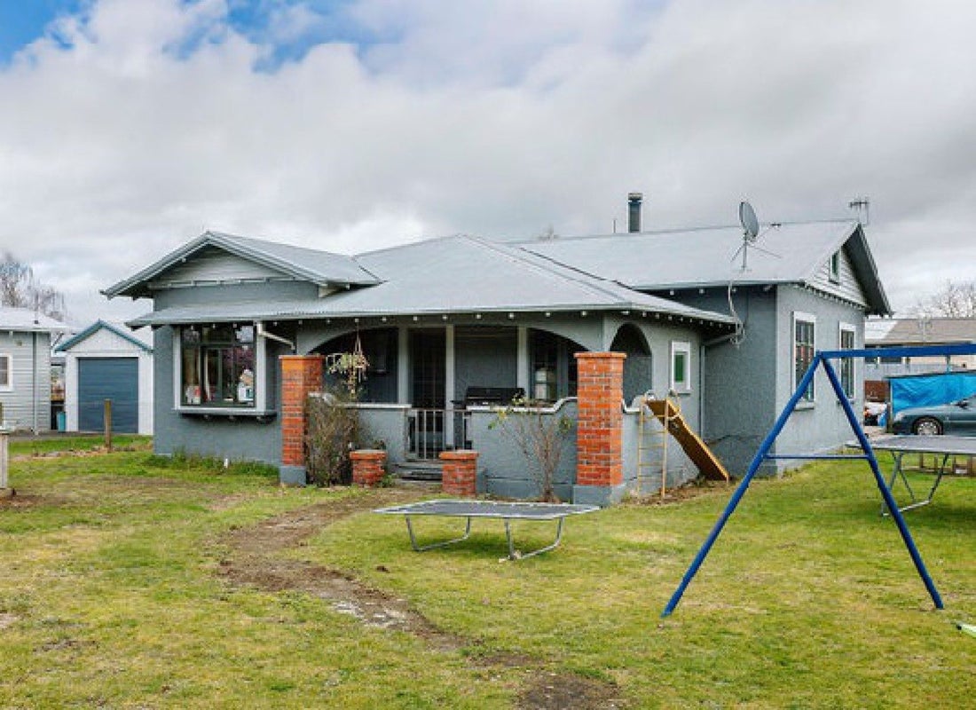 245 High Street, Dannevirke - Carousel 1