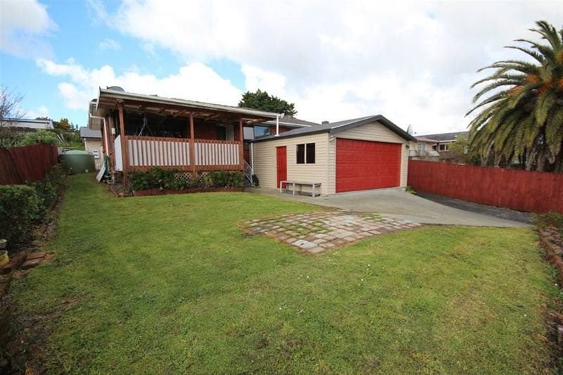 16 Coburg Street, Henderson, Auckland - Carousel 1
