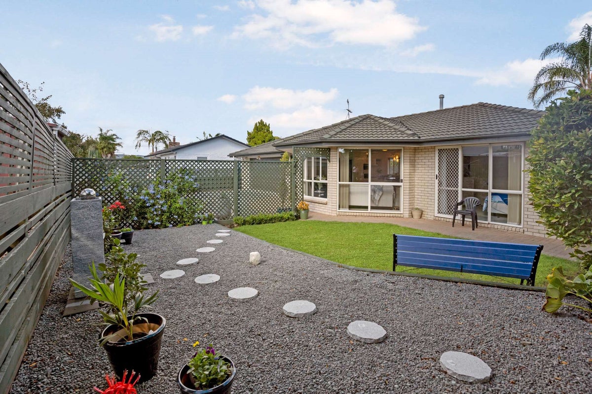 14A Sunnypark Avenue, Rosehill, Papakura - Carousel 2