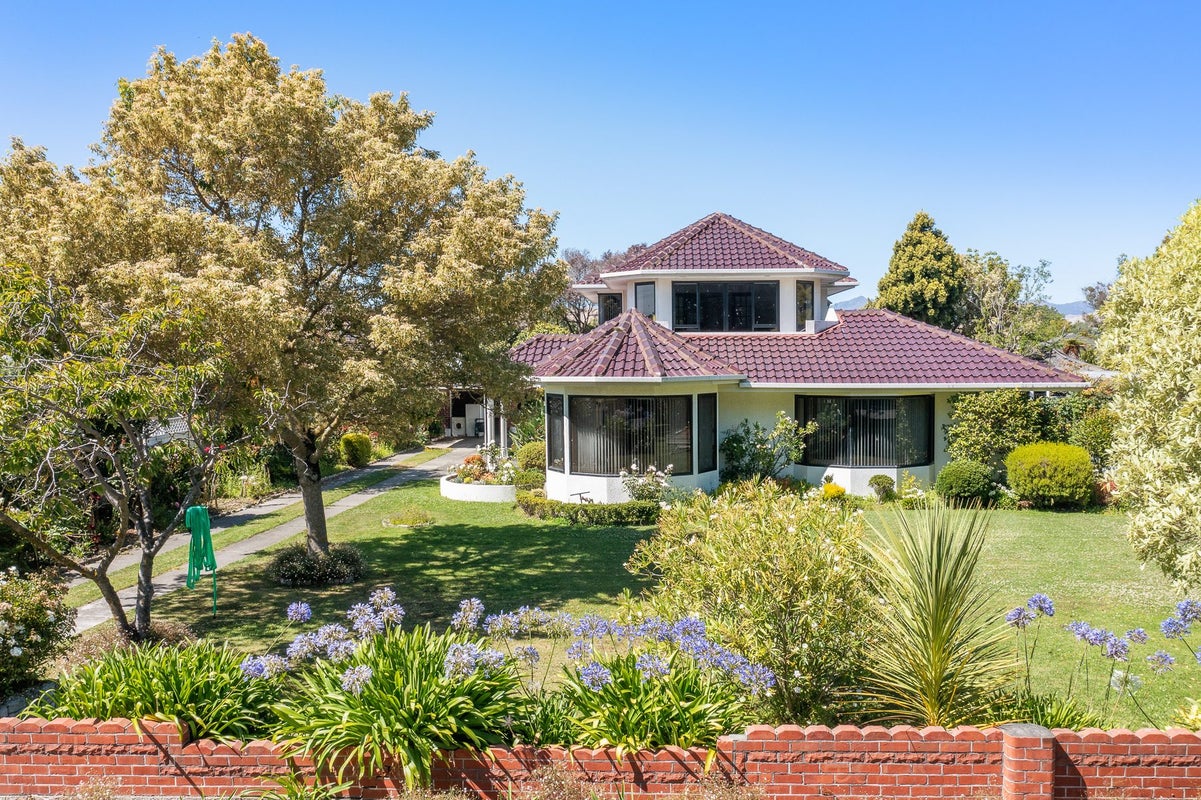 77 Parker Street, Mayfield, Blenheim - Carousel 2