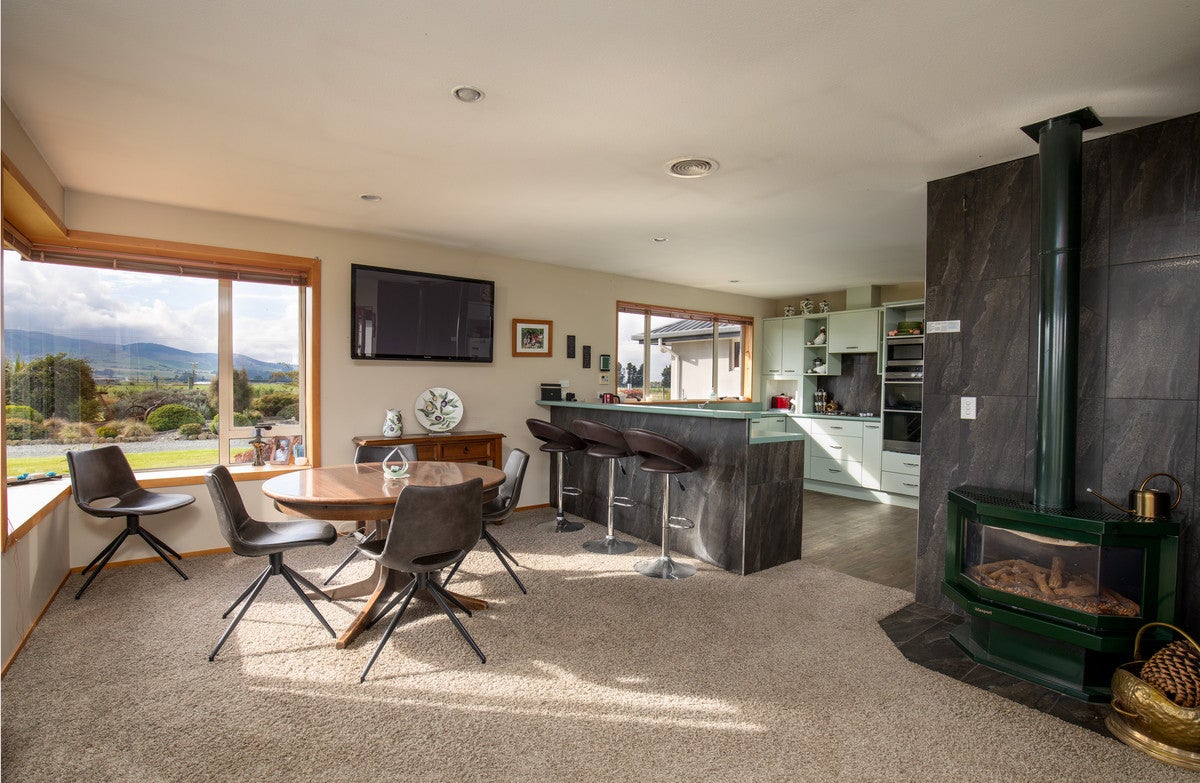 9 Saleyard Road, Castlerock, Lumsden - Carousel 2