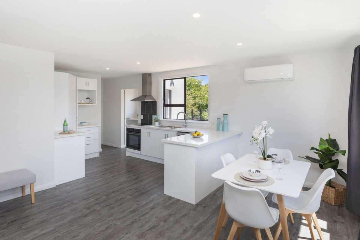 335 Hills Road, Mairehau, Christchurch - Carousel 1