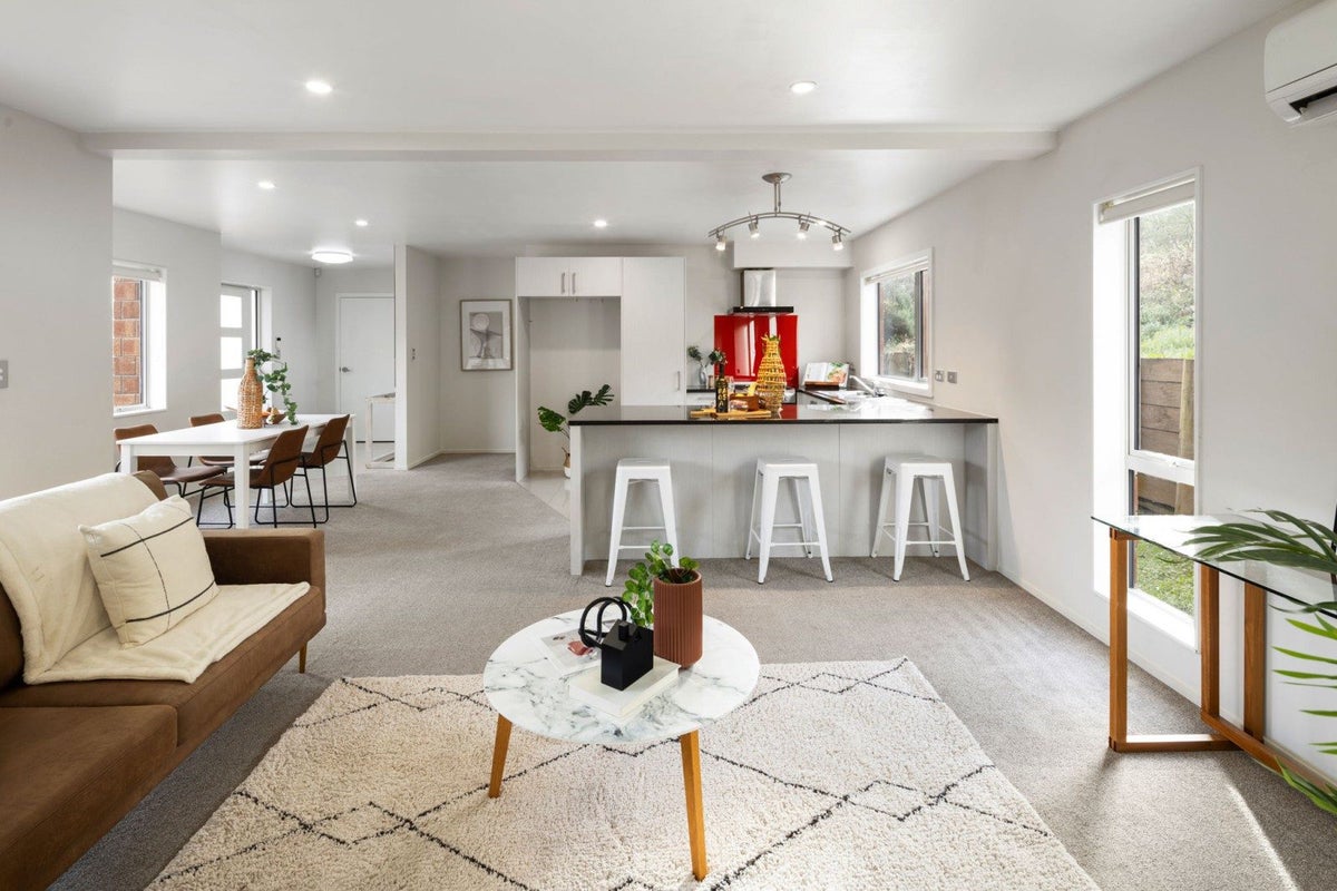 30 Alpers Ridge, Leamington, Cambridge - Carousel 1