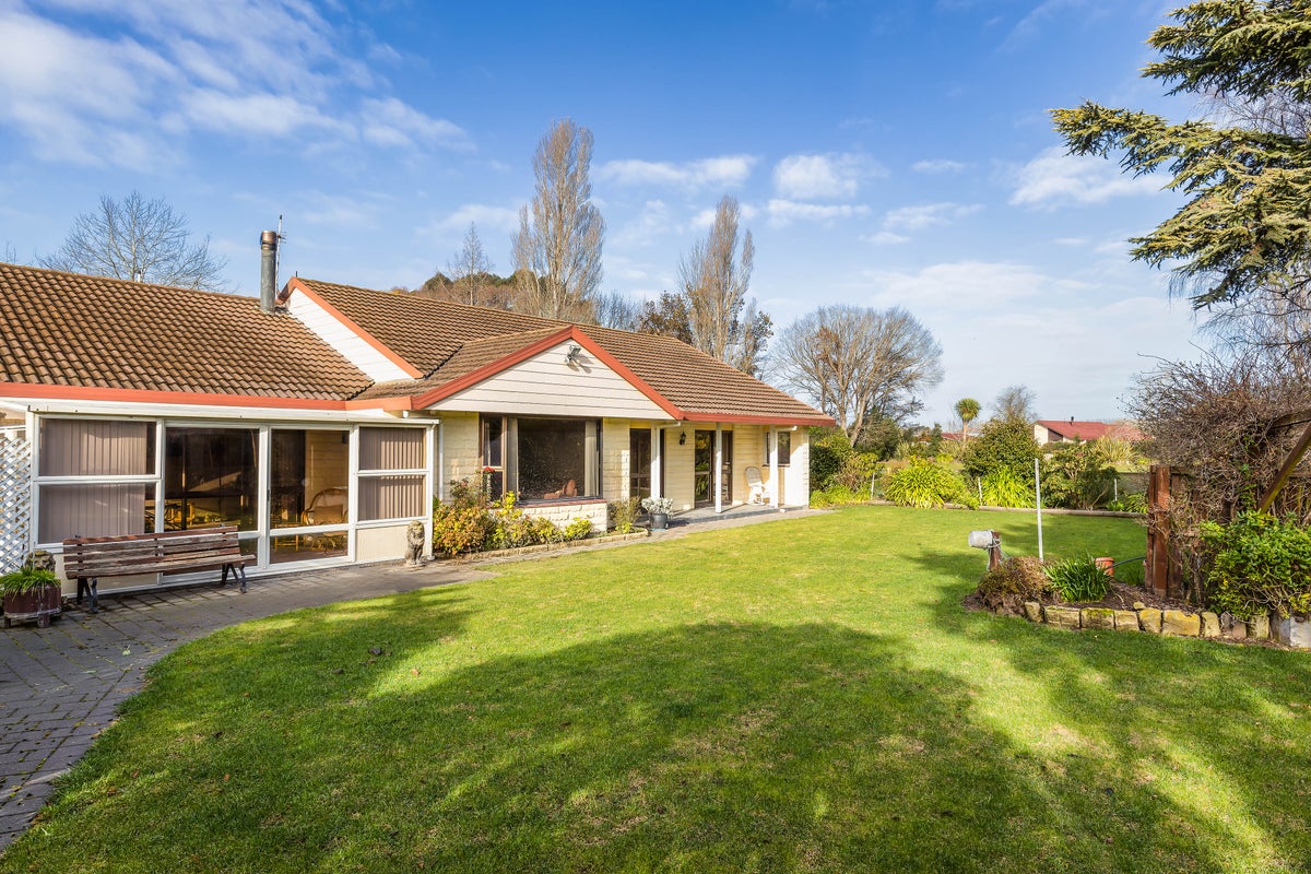 105 Heywards Road, Clarkville, Kaiapoi - Carousel 1