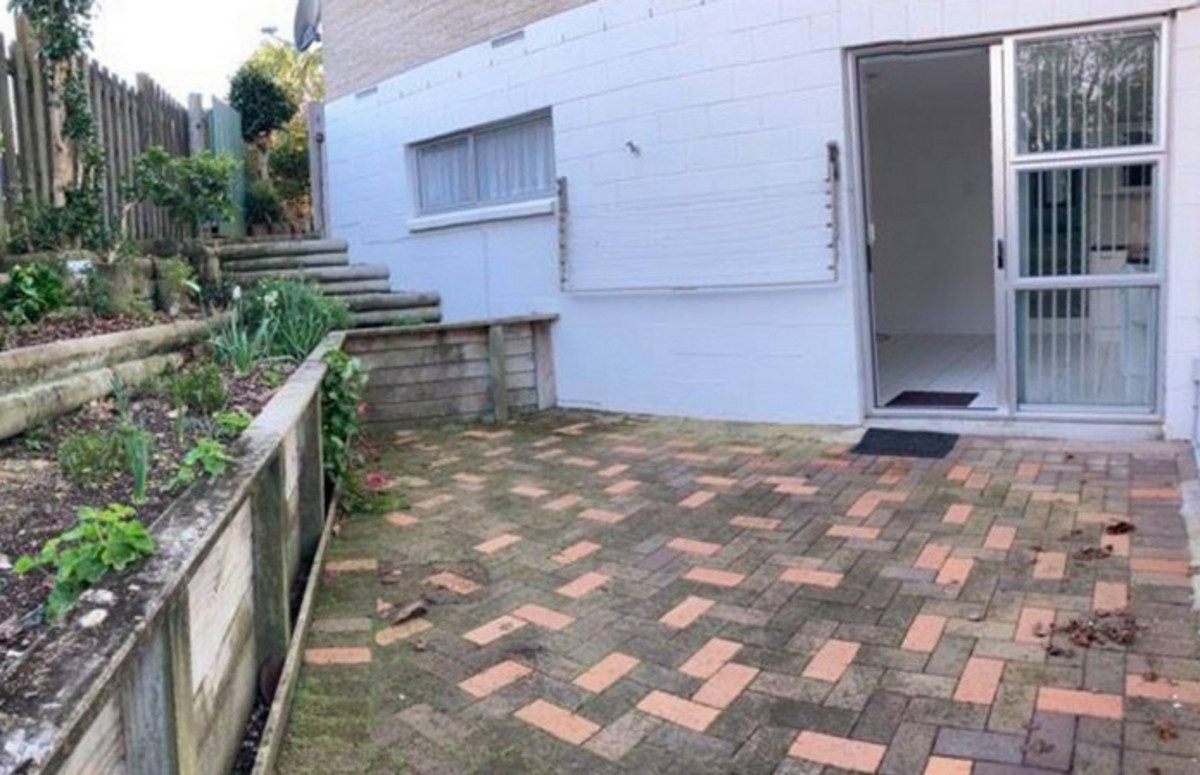 3 Idesia Place, Totara Heights, Auckland - Carousel 7