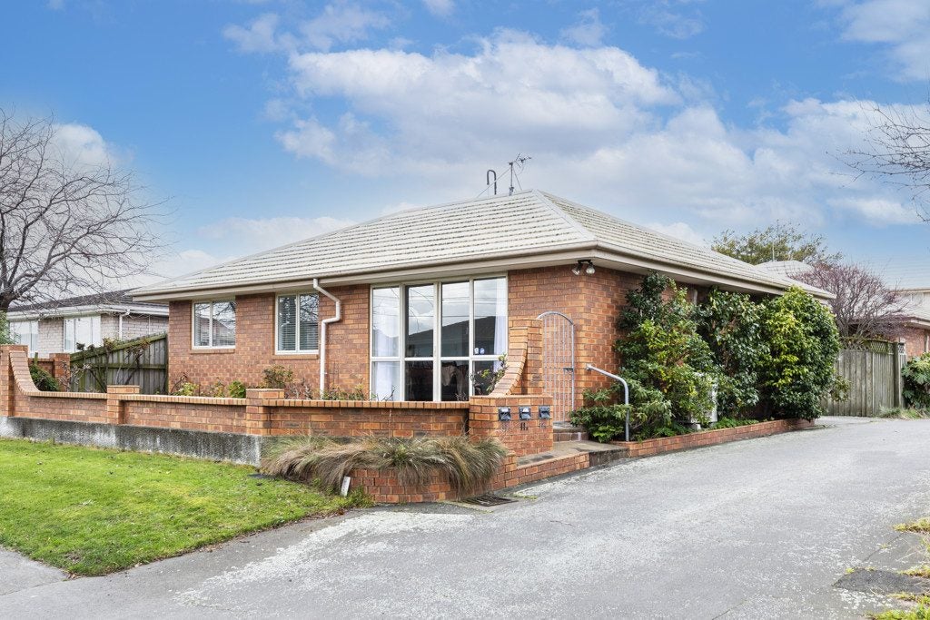 11 Maronan Street, Woolston, Christchurch - Carousel 1