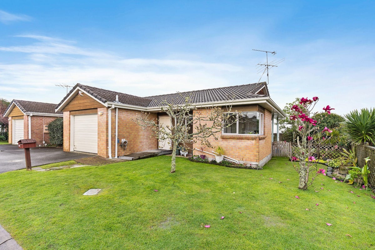 10 The Grove, Red Beach, Whangaparaoa - Carousel 1