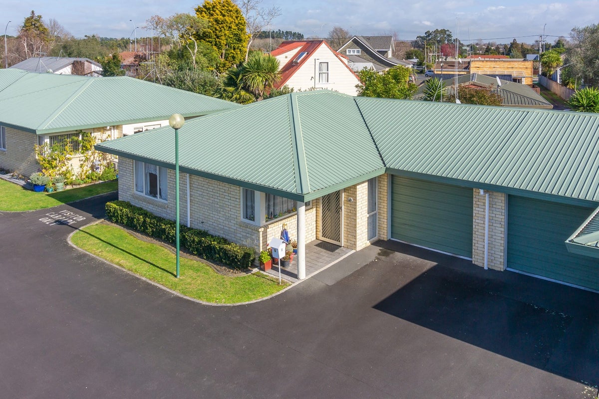 7/113 Cobham Drive, Hamilton East, Hamilton - Carousel 1