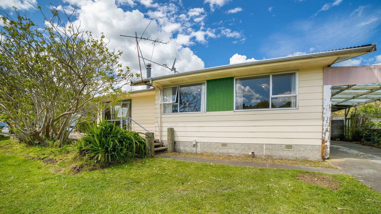 31 Newton Street, Outer Kaiti, Gisborne - Carousel 2
